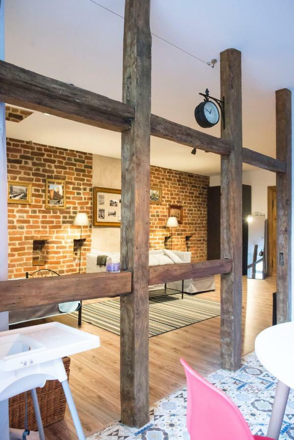 Apartament Gra - Gothic House ทอรูน ภายนอก รูปภาพ