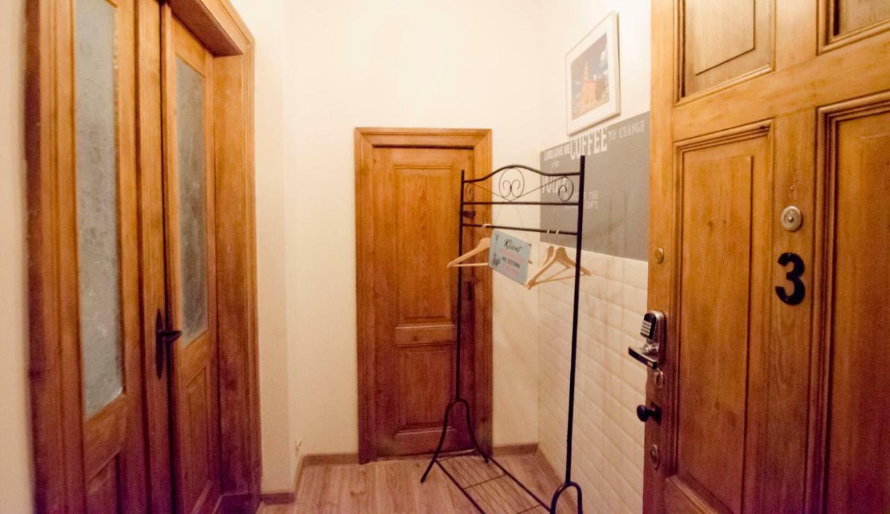 Apartament Gra - Gothic House ทอรูน ภายนอก รูปภาพ